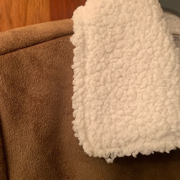 Chico, NEW WITH TAGS, cozy SHERPA lined jacket. River bark BROWN. So- Soft. - Picture 2 of 9